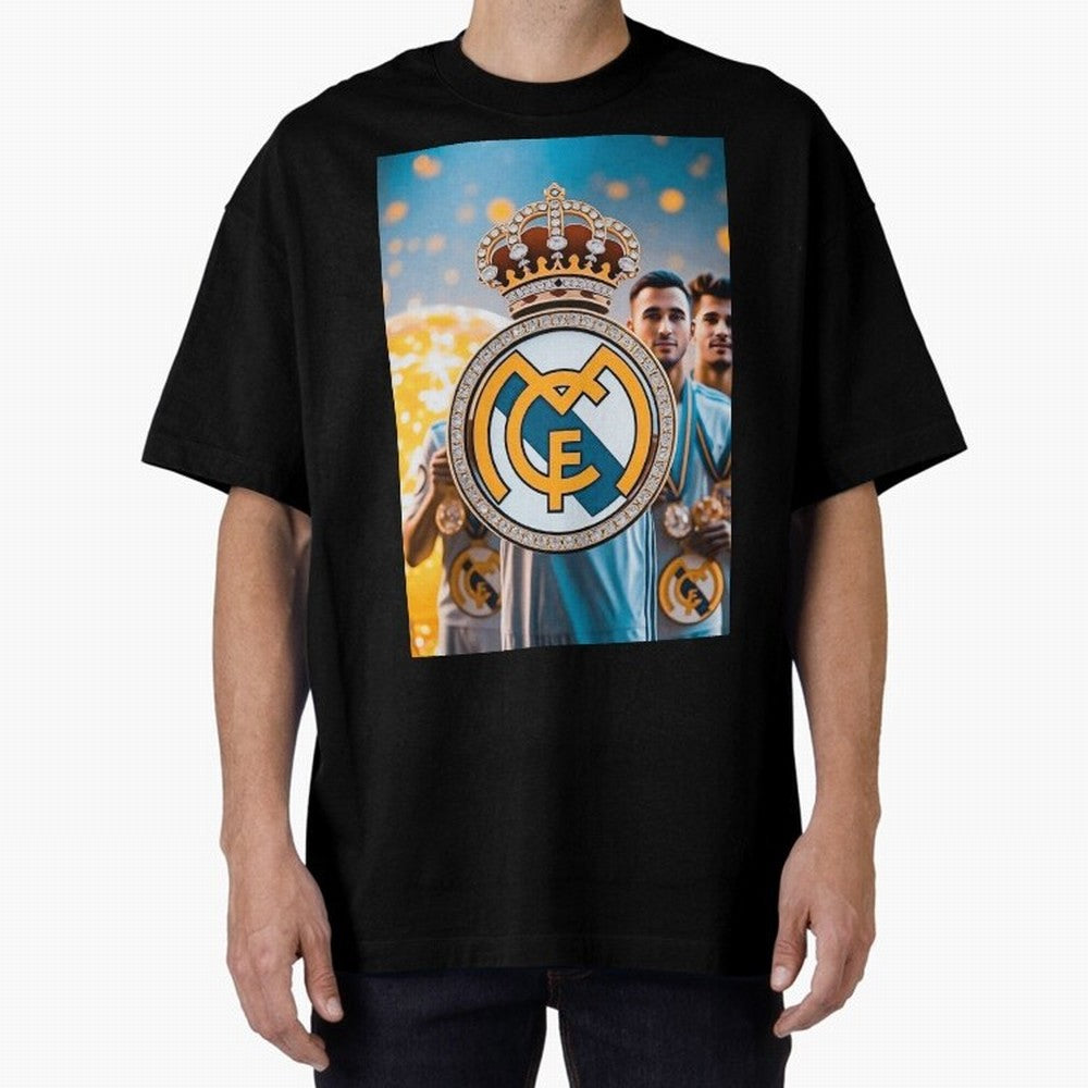 El Medall¨®n Del Real Madrid Oversized T-Shirt Show Love for Legendary Goals in Global Football Passion for FIFA World Cup 2026 USA Canada Mexico, Centered on CR7, France, Vintage Soccer Flavor, Modern Football Stars, National Flags and Final Night