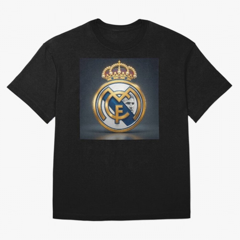 Figuras Madridistas Oversized T-Shirt Relive FIFA World Cup 2026 USA Canada Mexico with CR7, Brazil, Portugal and Argentina Energy, Supporter Pride, Iconic Celebrations, Legendary Names and Global Match Day Energy; Ideal for Passionate Fans Who