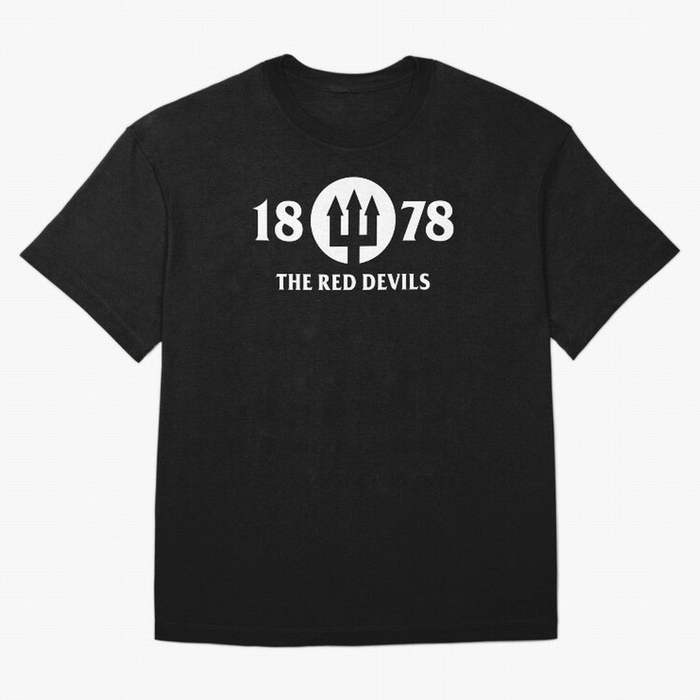 Manchester United The Red Devils Oversized T-Shirt Represent Football Lovers during Global Football Passion for FIFA World Cup 2026, Capturing Messi, Brazil, Portugal and Argentina, Championship Spirit, Famous Goals, Roaring Crowds and