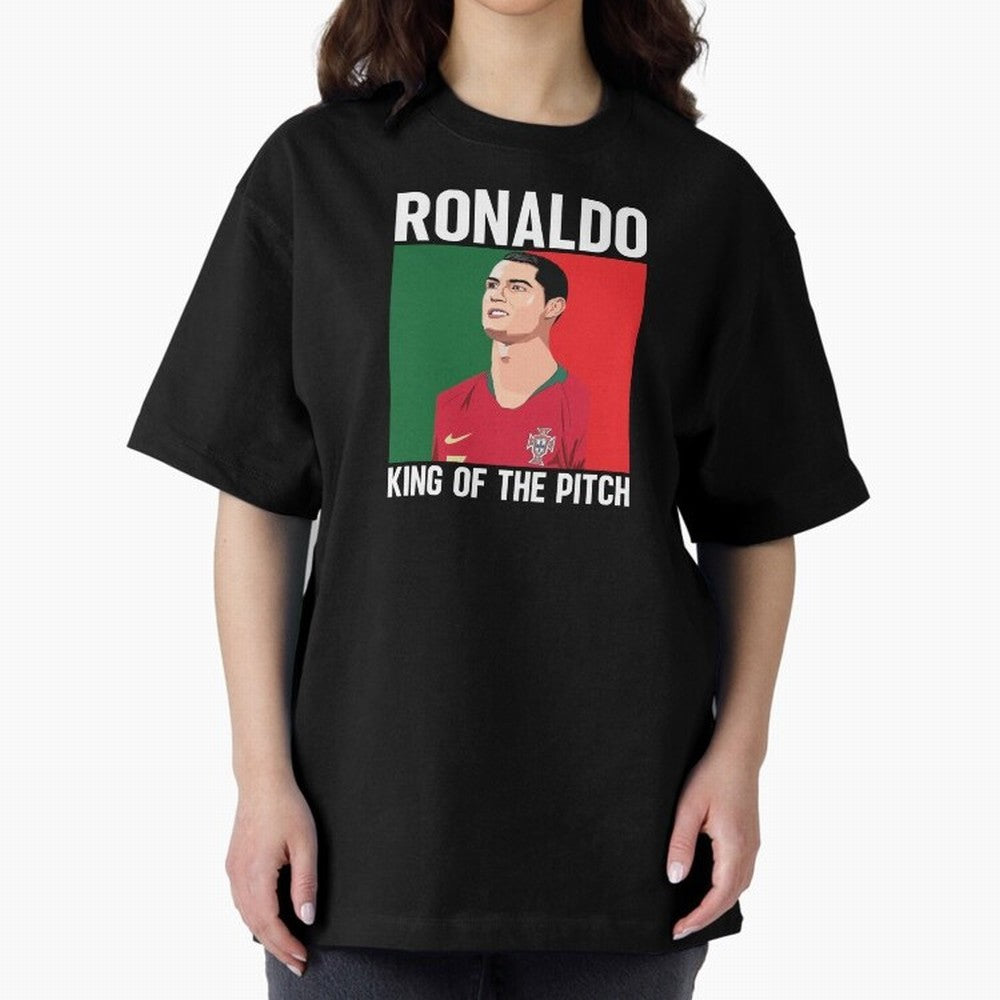 Ronaldo: King Of The Pitch Oversized T-Shirt Relive Legendary Nights from FIFA World Cup 2026 Group Stage Spirit, Made for Spain, Mbappe, Tournament Hype, Historic Matchups, Family Viewing Parties and Global Sports Pride; Ideal for Football Dads,