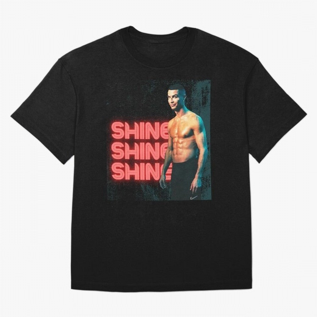 Cristiano Ronaldo Shine Oversized T-Shirt Keep the Legacy of FIFA World Cup 2026 Group Stage Connected to CR7, England Energy, Goal Celebration Energy, Supporter Heritage, Football Icons and Worldwide Tournament Joy; Ideal for Football Dads,