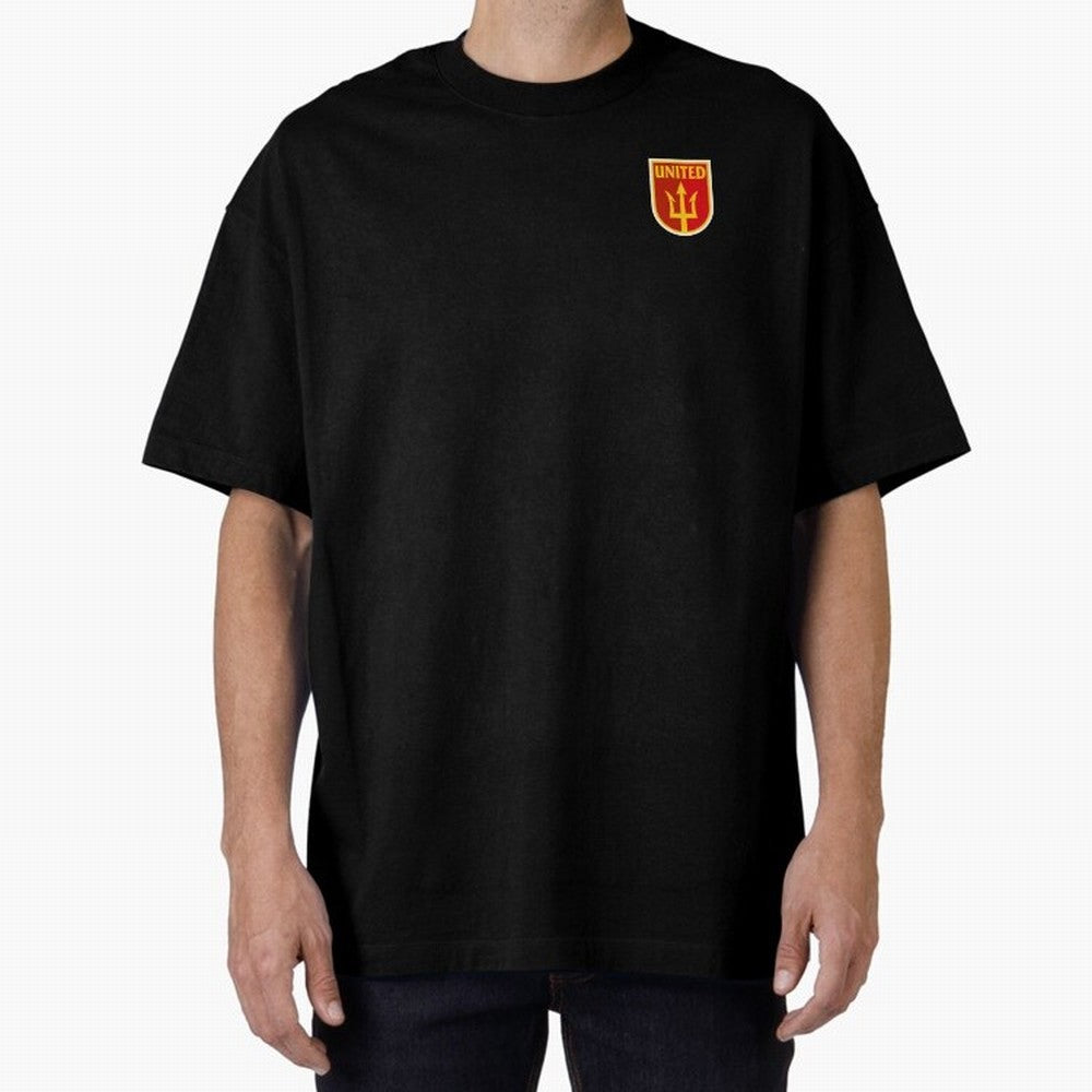 Manchester United Classic Shield Oversized T-Shirt Follow the Road to the FIFA World Cup 2026 Journey through Cristiano Ronaldo, Haaland and CR7 Highlights, Argentina, France and Brazil Pride, Vintage Soccer Flavor, Modern Football Stars, National