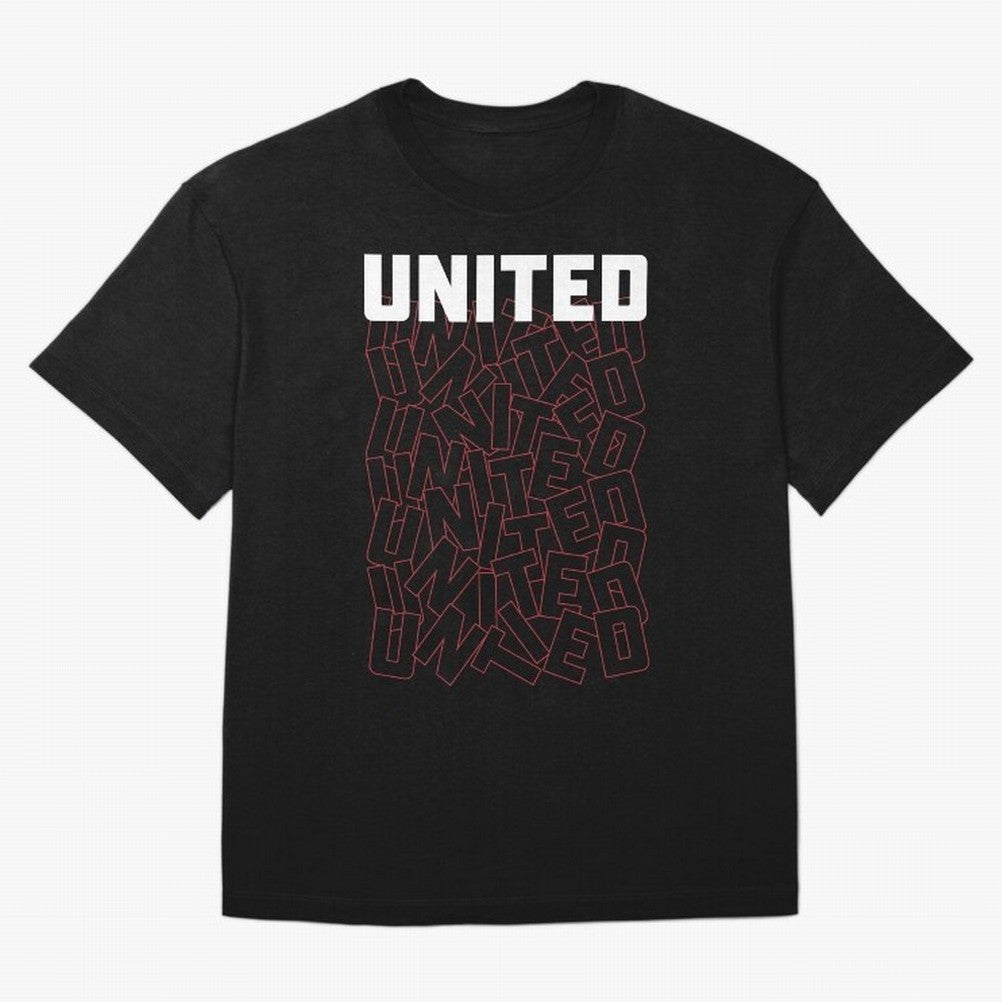 Manchester United Oversized T-Shirt Bring International Match Energy to FIFA World Cup 2026 for Fans of Mbappe and Neymar and Argentina, Bringing Stadium Chants, National Pride, Trophy Dreams and Unforgettable Football Memories; Made for Collectors