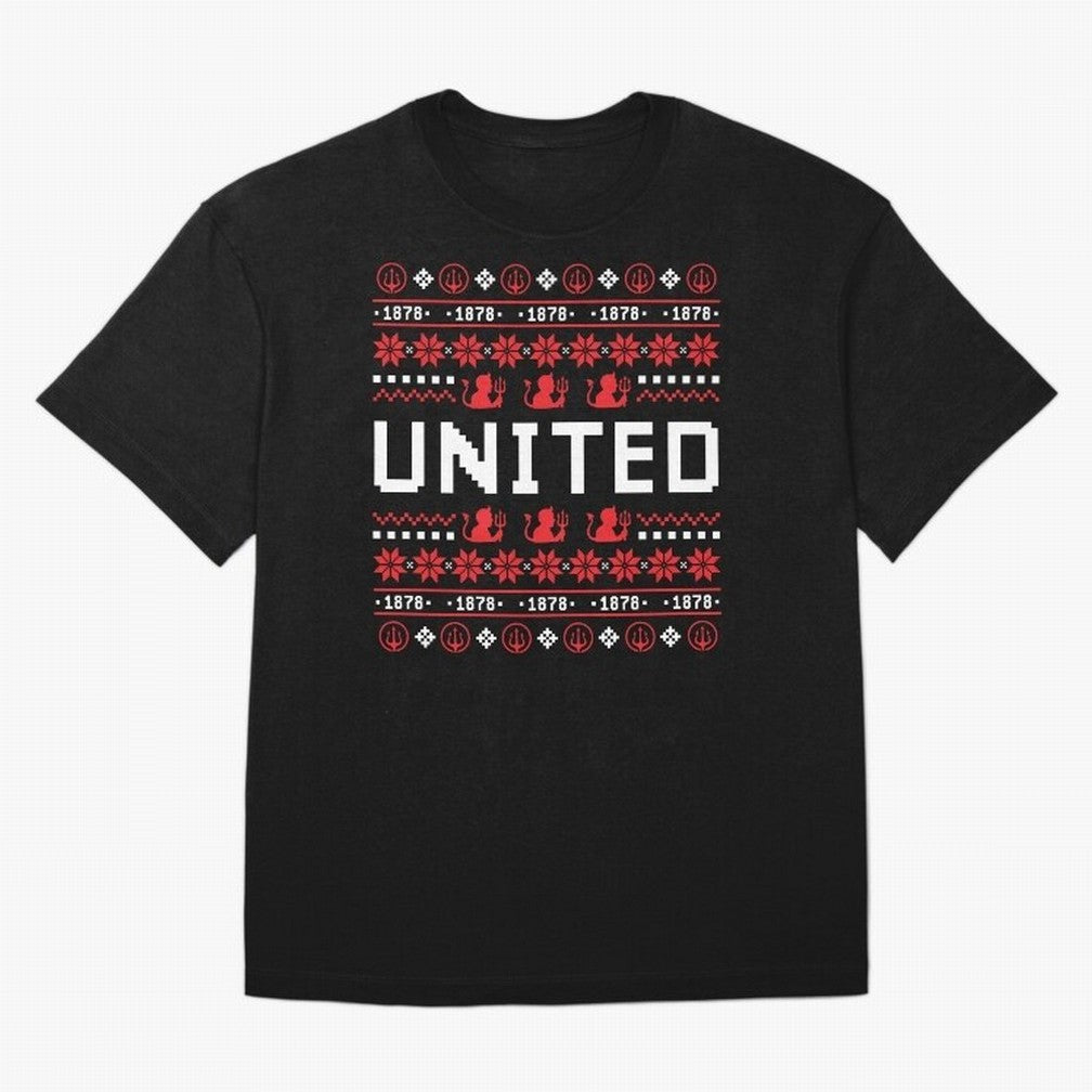 Manchester United Christmas Oversized T-Shirt Represent Football Lovers during FIFA World Cup 2026 USA Canada Mexico Spirit, Inspired by Portugal, CR7, Classic Soccer Heritage, Championship Pressure, Fan Loyalty and International Pride; Built for