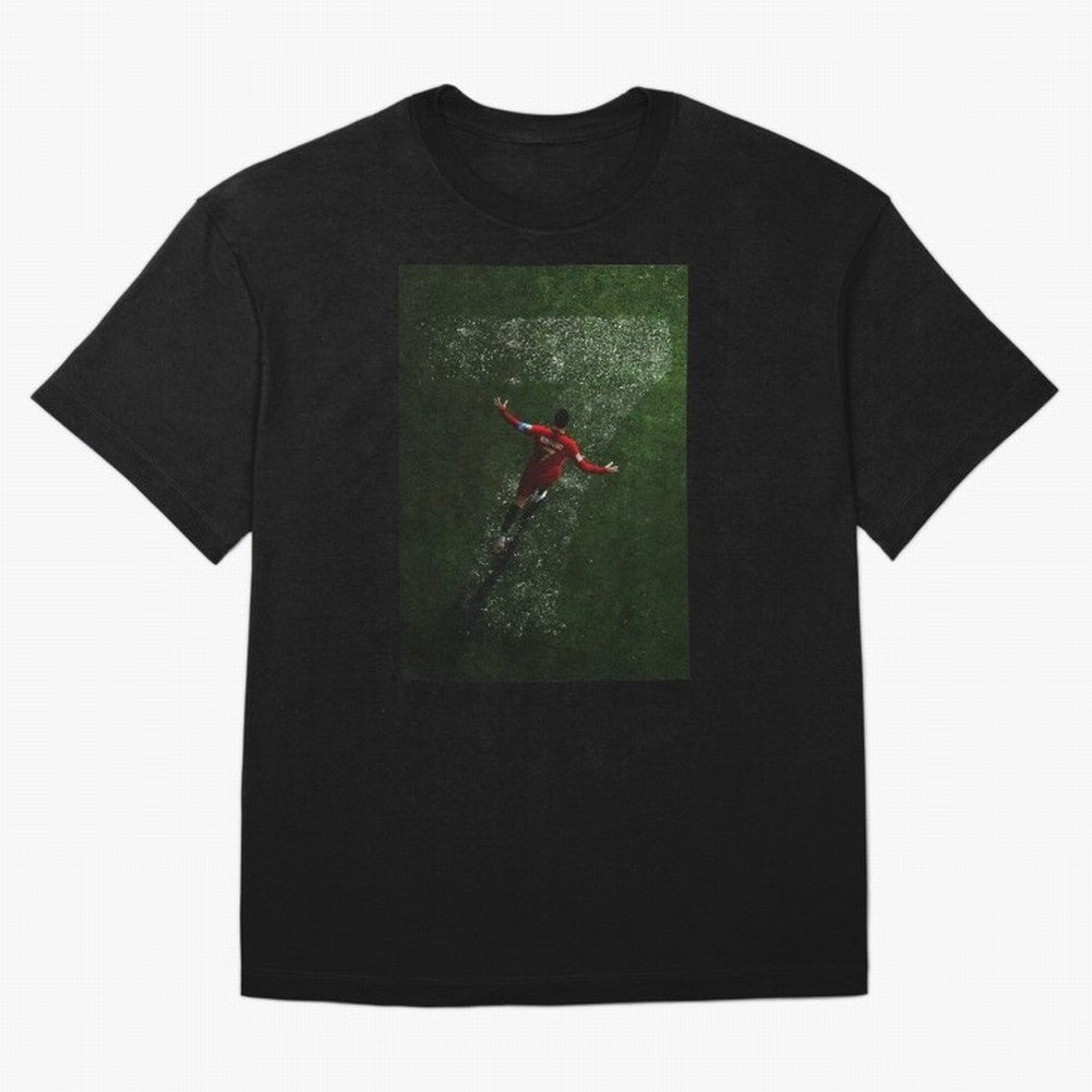 CR7 The G.O.A.T. Football Art - Cristiano Ronaldo Oversized T-Shirt Embrace FIFA World Cup 2026 Group Stage Spirit, Filled with England, Cristiano Ronaldo, Football History, Final Match Energy, Crowd Noise and Once in a Lifetime Moments; Built for