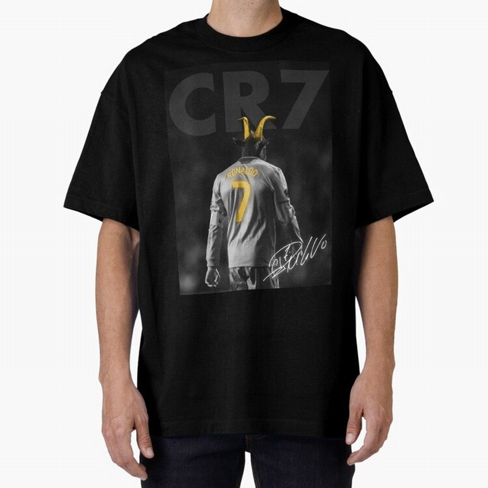 CR7 The Goat Poster Oversized T-Shirt Refresh Match Day Hype around FIFA World Cup 2026, Cristiano Ronaldo, Brazil, Match Day Excitement, Supporter Culture, Golden Goals and Global Football Passion; Perfect for Supporters Who Want Bold Football