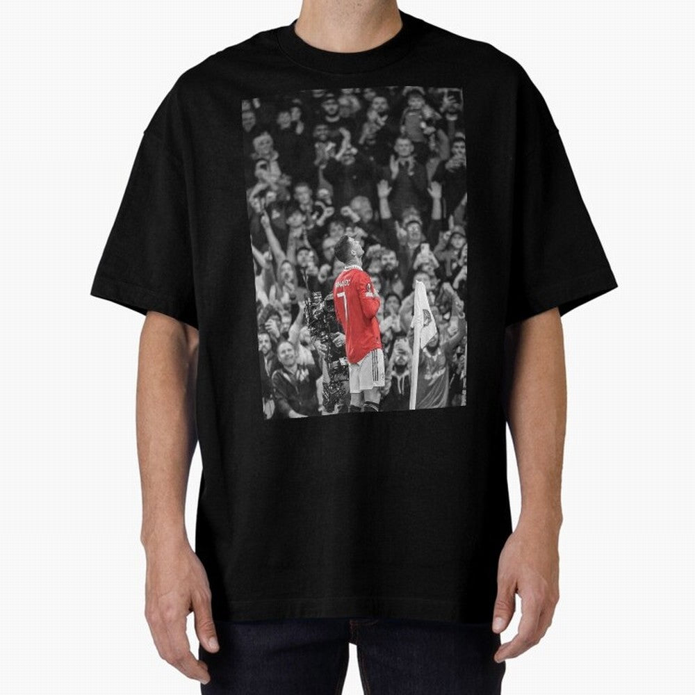 Cristiano Ronaldo Manchester United Oversized T-Shirt Celebrate Football Heritage in FIFA World Cup 2026 USA Canada Mexico Spirit, Featuring France, Neymar, Supporter Pride, Iconic Celebrations, Legendary Names and Global Match Day Energy; Ideal
