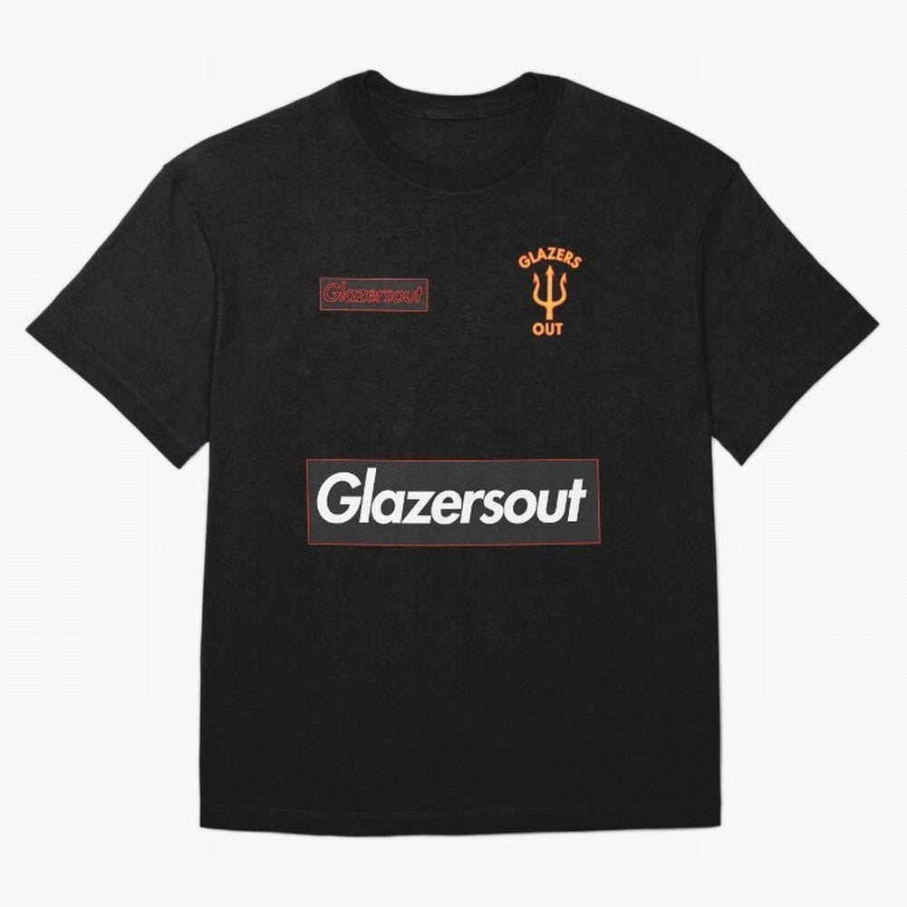 GlazersOut Red Manchester Kit V-Neck Oversized T-Shirt Follow the Final Road of Match Day Hype around FIFA World Cup 2026 USA Canada Mexico, Messi and Cristiano Ronaldo, France, Worldwide Fan Energy, Dramatic Goals, Stadium Lights and Championship
