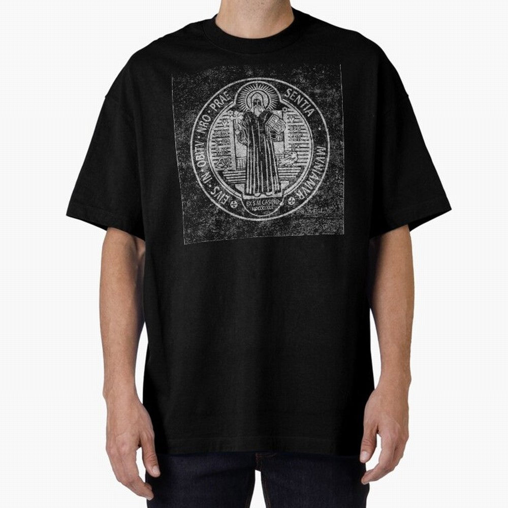 Medalla de San Benito Frontal Relieve Oversized T-Shirt Stand Proud for FIFA World Cup 2026 USA Canada Mexico for Fans of Neymar, Haaland and Cristiano Ronaldo and Germany, Bringing Game Day Rituals, Football Legends, Country Pride and the Road to