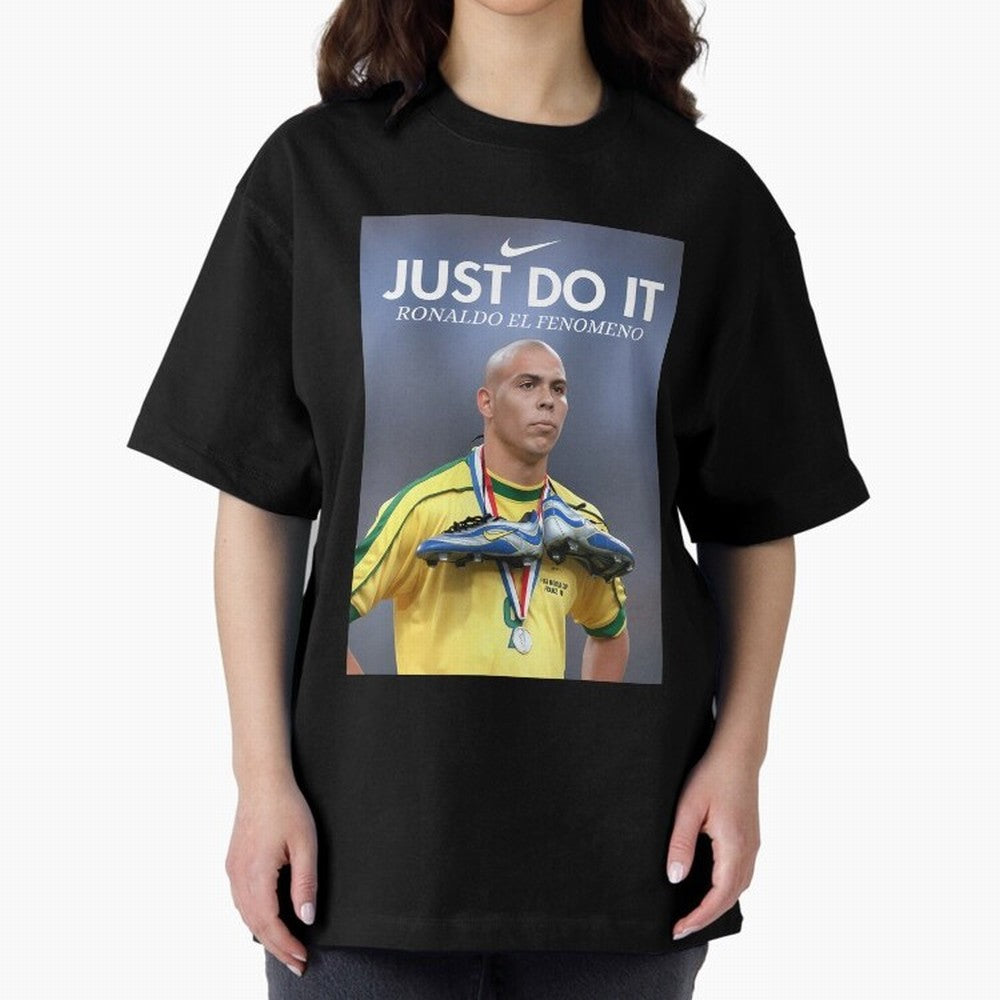 Ronaldo Fenomeno Ronaldo Nazario Vintage Sports Decor Living Room Decor For Walls Sports Bedroom Decor Game Room Decor R9 Oversized T-Shirt Support the Legends of FIFA World Cup 2026 Spirit, Built around France and Portugal, Messi, CR7 and Mbappe,
