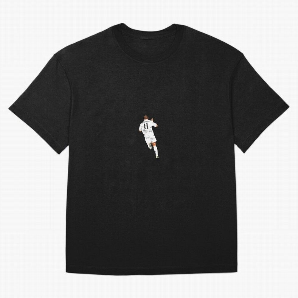 Ronaldo Nazario Minimalist Oversized T-Shirt Upgrade FIFA World Cup 2026 USA Canada Mexico for Fans of Messi, Neymar and Mbappe and Argentina, Bringing Championship Spirit, Famous Goals, Roaring Crowds and International Football Unity; Perfect for