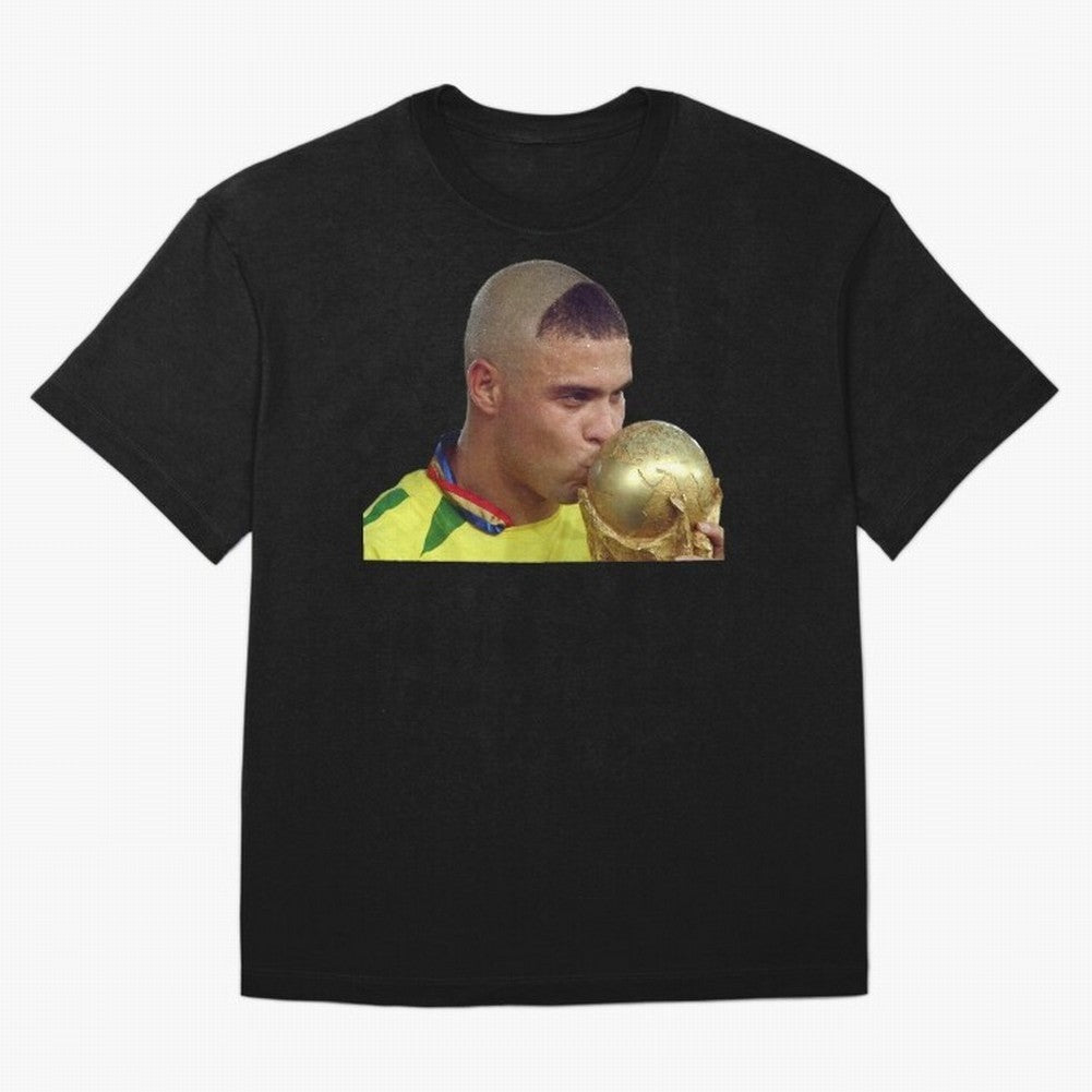 El Fenomeno Oversized T-Shirt Celebrate Football Dreams Across FIFA World Cup 2026 for Fans of Mbappe and Germany, Bringing Vintage Soccer Flavor, Modern Football Stars, National Flags and Final Night Emotion; Ideal for Fans Who Follow Messi,