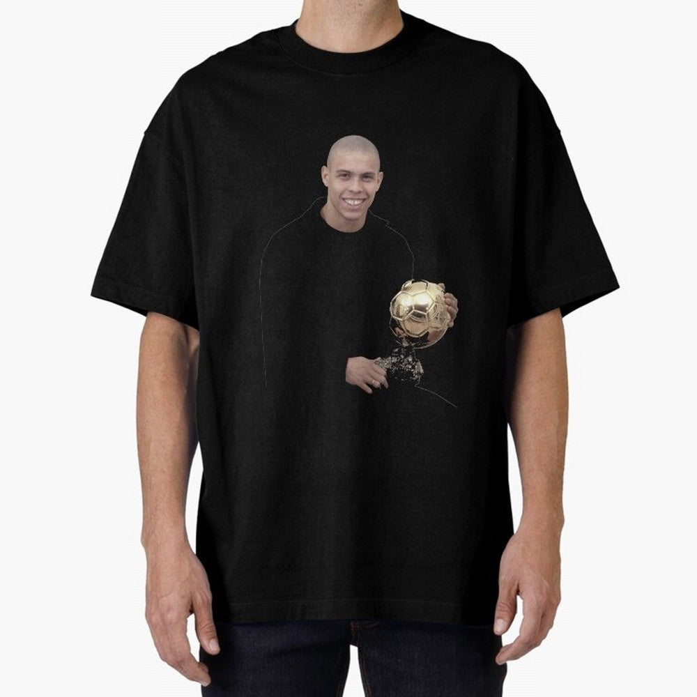Ronaldo Iconic Ballon d¡¯Or Football Art Oversized T-Shirt Stand Out with Spirit from the FIFA World Cup 2026 Journey through Mbappe Highlights, Argentina Pride, Worldwide Fan Energy, Dramatic Goals, Stadium Lights and Championship Celebrations;