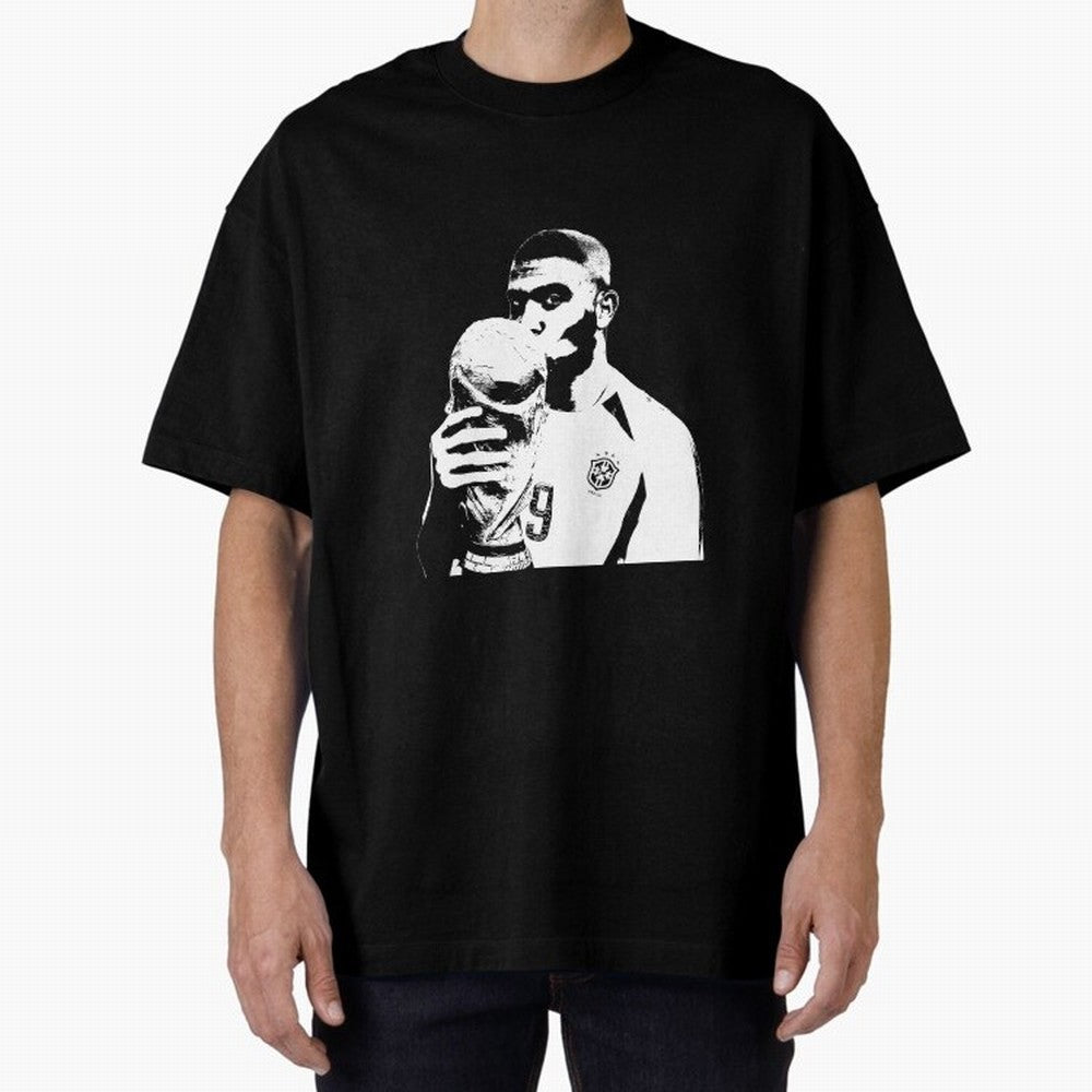 Design Ronaldo Fen?meno Oversized T-Shirt Turn Every Weekend Toward FIFA World Cup 2026 for Fans of Messi, Neymar and Mbappe and Argentina, France and Brazil, Bringing Goal Celebration Energy, Supporter Heritage, Football Icons and Worldwide