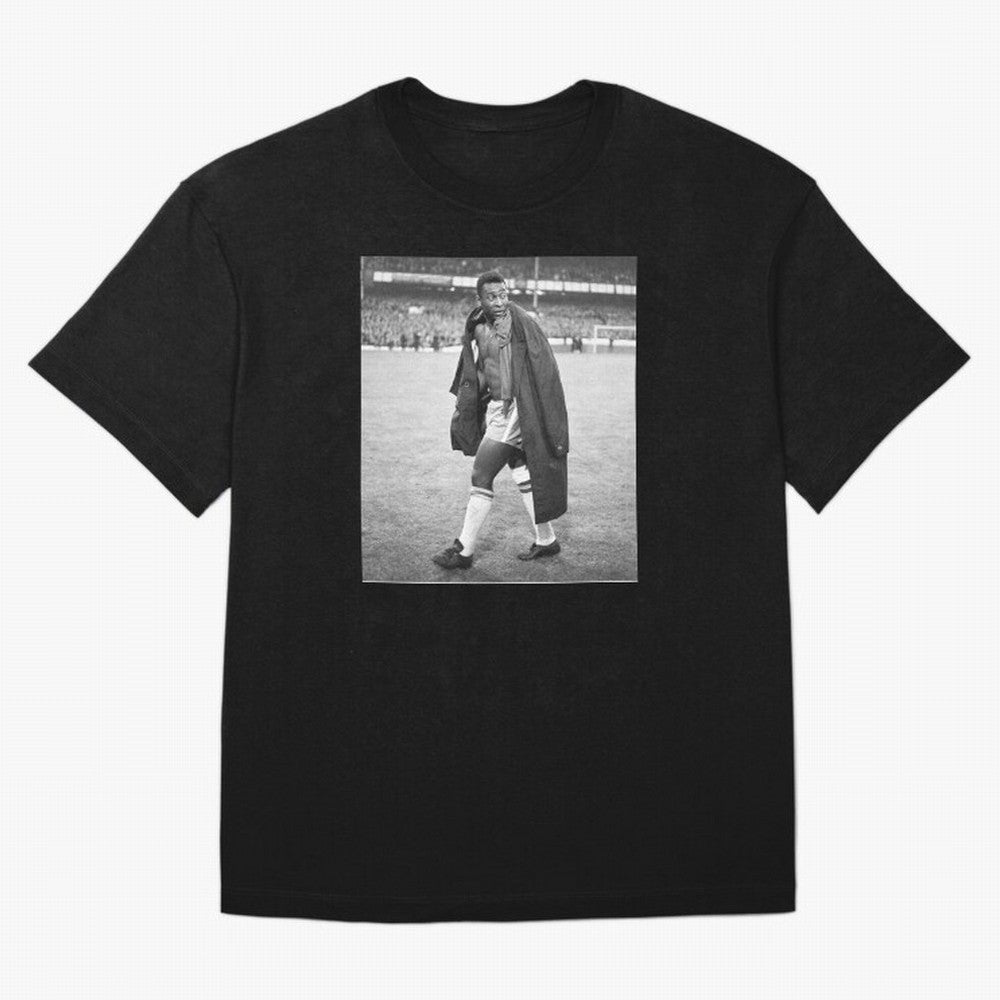 Pele Oversized T-Shirt Represent Fans Who Live for FIFA World Cup 2026 for Fans of Haaland and Mbappe and Germany, Bringing Retro Football Energy, Iconic Rivalries, Trophy Chase Drama and Stadium Atmosphere; Perfect for Supporters Who Want Bold
