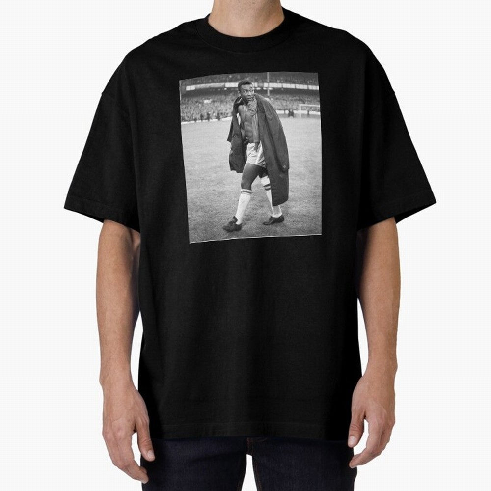 Pele Oversized T-Shirt Represent Fans Who Live for FIFA World Cup 2026 for Fans of Haaland and Mbappe and Germany, Bringing Retro Football Energy, Iconic Rivalries, Trophy Chase Drama and Stadium Atmosphere; Perfect for Supporters Who Want Bold