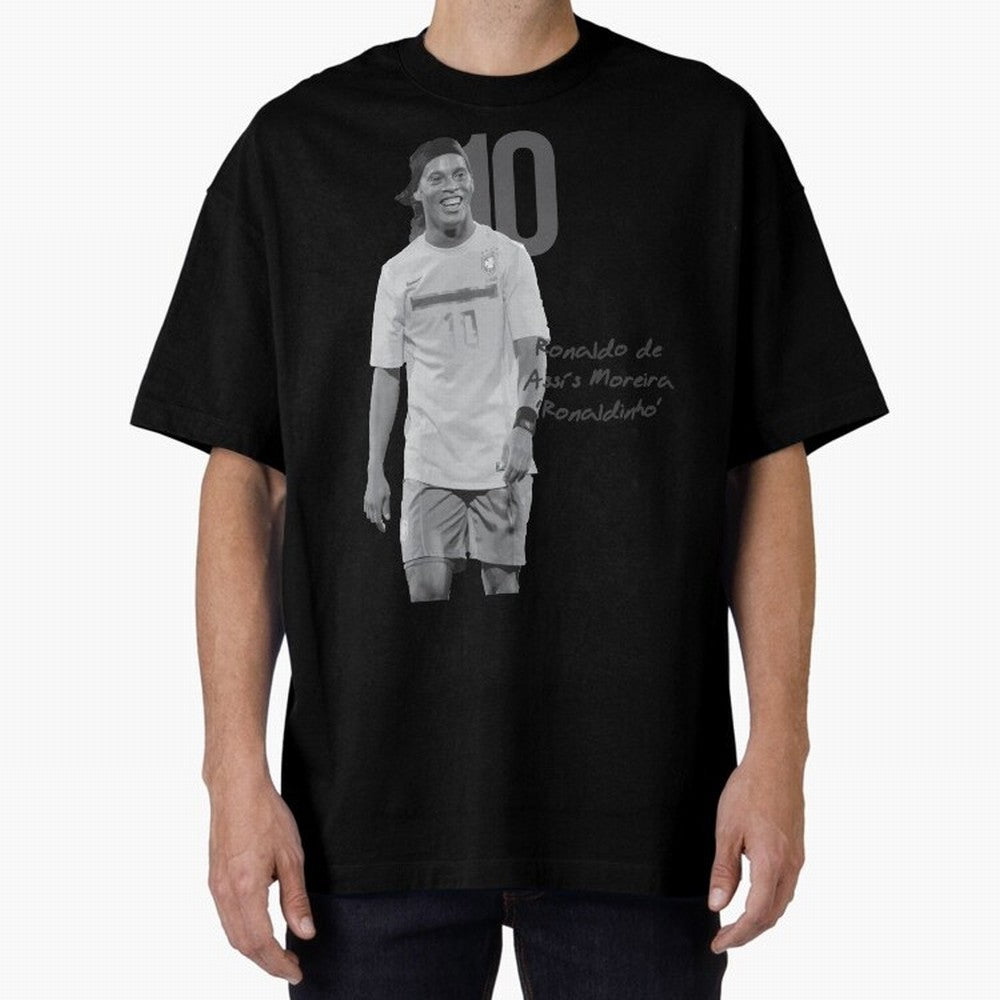 Ronaldo de Assis Moreira Ronaldinho Oversized T-Shirt Celebrate Soccer Greatness during FIFA World Cup 2026 USA Canada Mexico for Fans of Mbappe and England, France and Netherlands, Bringing Goal Celebration Energy, Supporter Heritage, Football