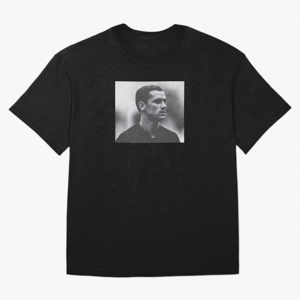 Antoine Griezmann Oversized T-Shirt Celebrate the Stars of FIFA World Cup 2026 USA Canada Mexico Spirit, with Argentina and Brazil, Messi, CR7 and Mbappe, Sports Nostalgia, International Competition, Famous Players and Unforgettable Victories;
