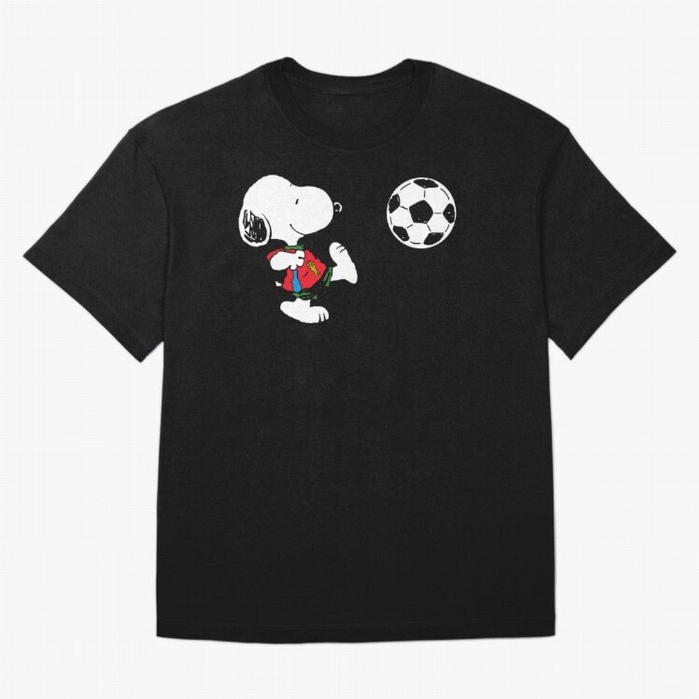 SNOOPY Football - FIFA World Cup 2026 Oversized T-Shirt Celebrate Unforgettable Nights in the FIFA World Cup 2026 Group Stage Journey through Neymar Highlights, Argentina Pride, Football History, Final Match Energy, Crowd Noise and Once in a