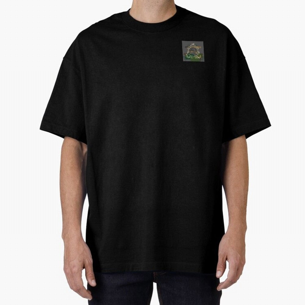 WORLD CUP FOOTBALL 2026 Oversized T-Shirt Bring Global Football Passion for FIFA World Cup 2026 Group Stage, Capturing Messi and Cristiano Ronaldo, Portugal, Spain and Germany, Supporter Pride, Iconic Celebrations, Legendary Names and Global Match