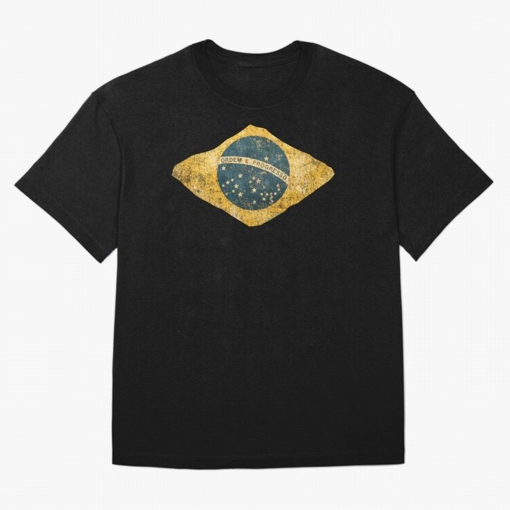 Vintage Brazil Flag Soccer Fan Design Oversized T-Shirt Cheer for Global Football Passion for FIFA World Cup 2026, Capturing CR7 and Messi, England and Germany, Fan Favorite Moments, National Team Passion, Big Match Drama and Soccer History; Great